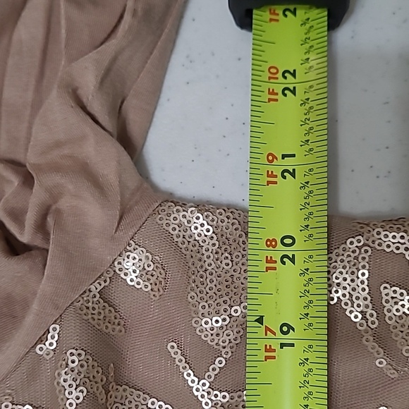 Knox Rose Beige Blouse with Sequin Paisley Design on the Front size 1 (Medium) - Picture 6 of 8